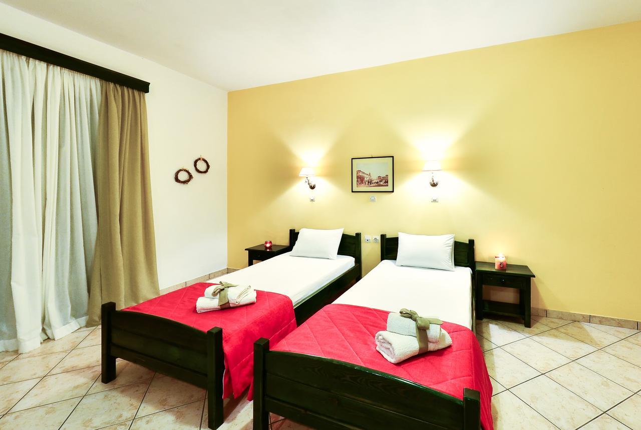 Remezzo Studios & Apartments Amoudi Luaran gambar