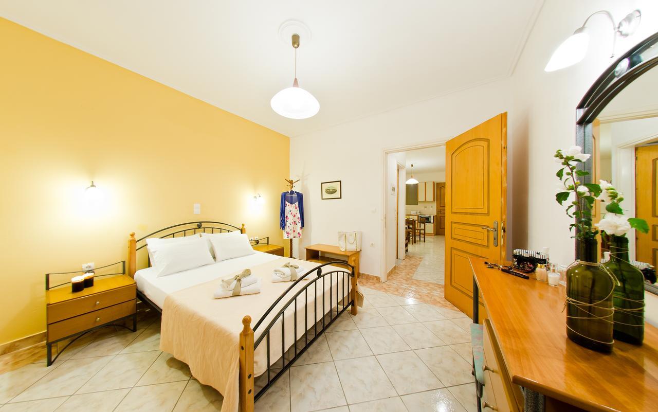 Remezzo Studios & Apartments Amoudi Luaran gambar