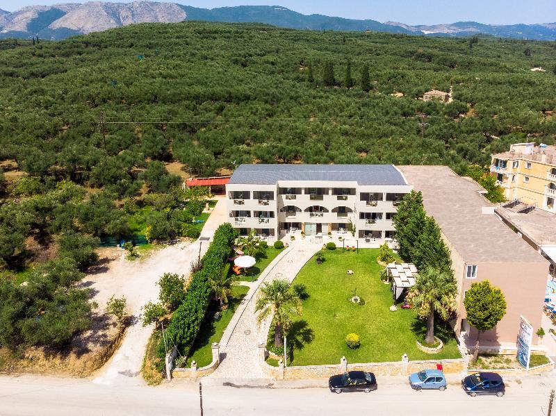 Remezzo Studios & Apartments Amoudi Luaran gambar