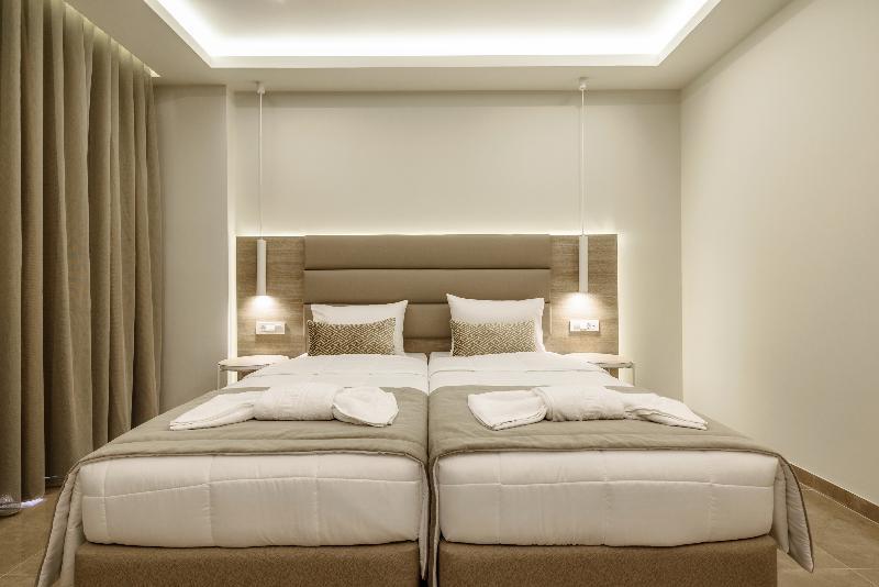 Remezzo Studios & Apartments Amoudi Luaran gambar